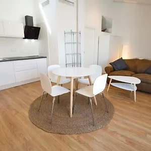 https://letmalaga-sweet-wells.es-andalucia.com